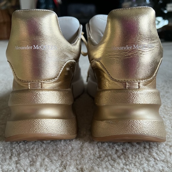 Alexander McQueen oversized sneakers women’s 38 - Picture 8 of 9